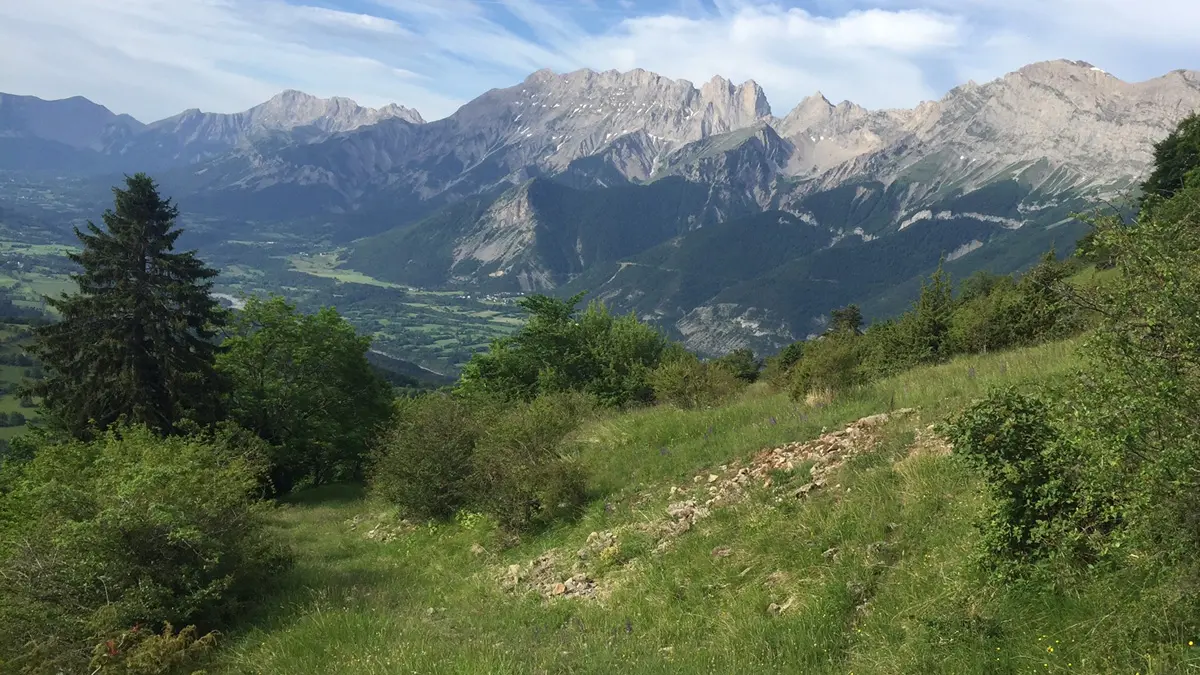 Itinéraire de randonnée jusqu'aux Sambucs, vallée du Valgaudemar