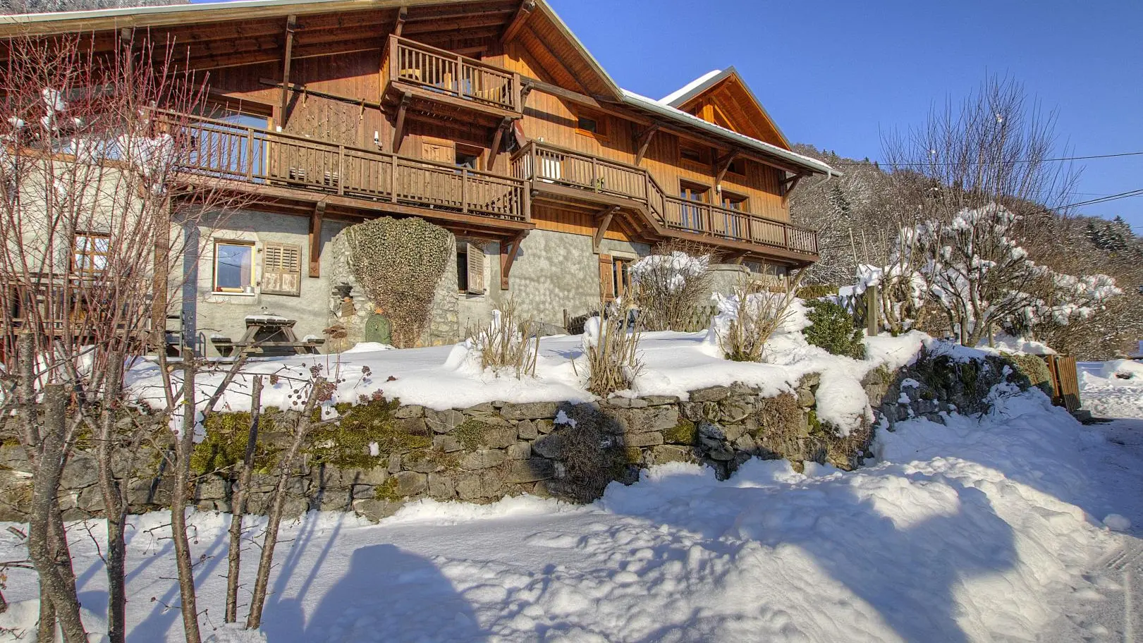 Le gîte se trouve sur la partie en haut à droite (2ème étage)