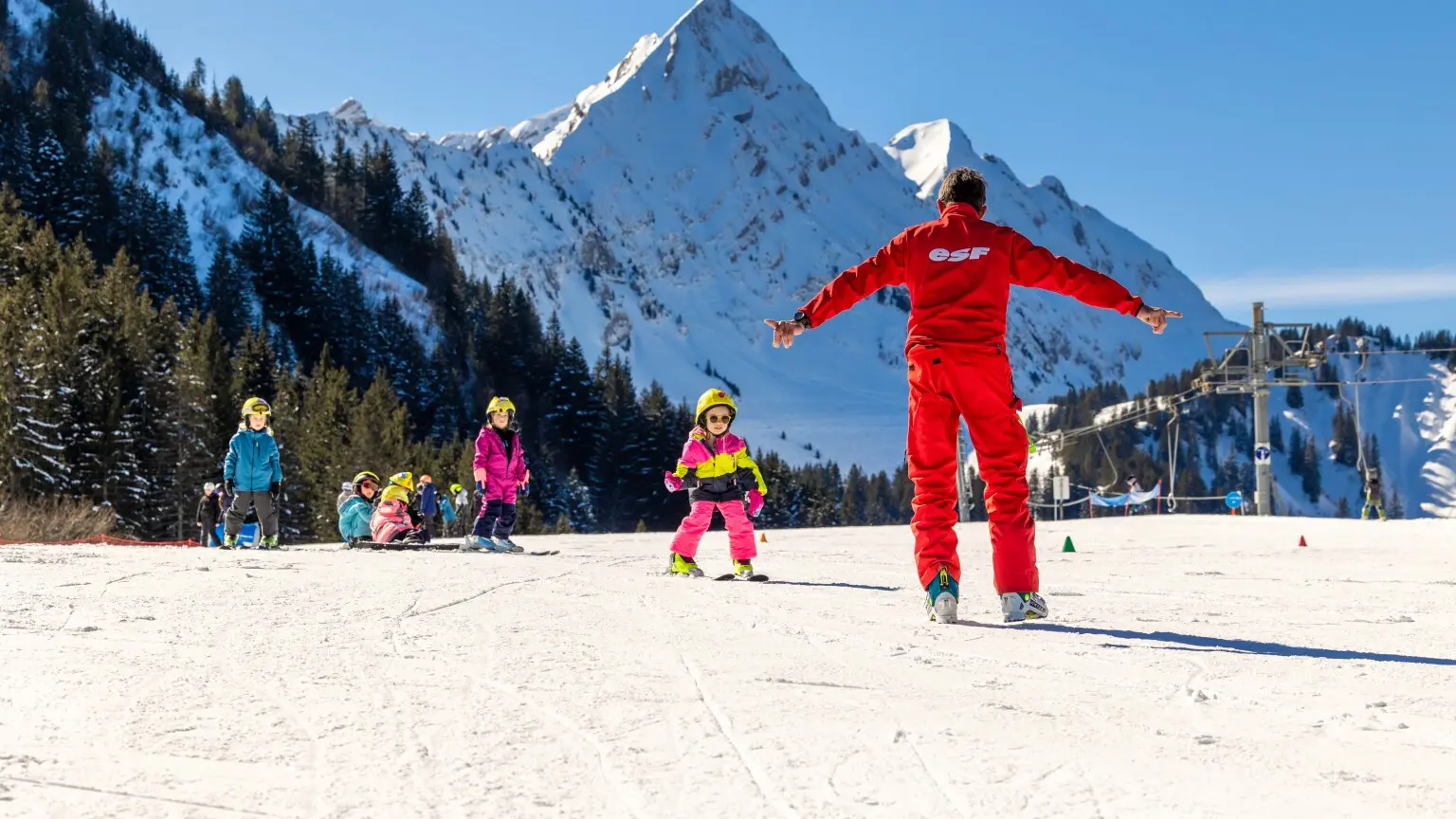 Cours collectif de ski alpin_Saint-Jean-d'Aulps