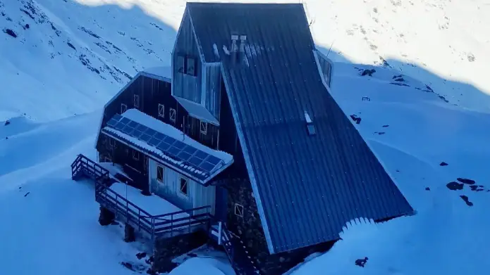 refuge du pinet en hiver