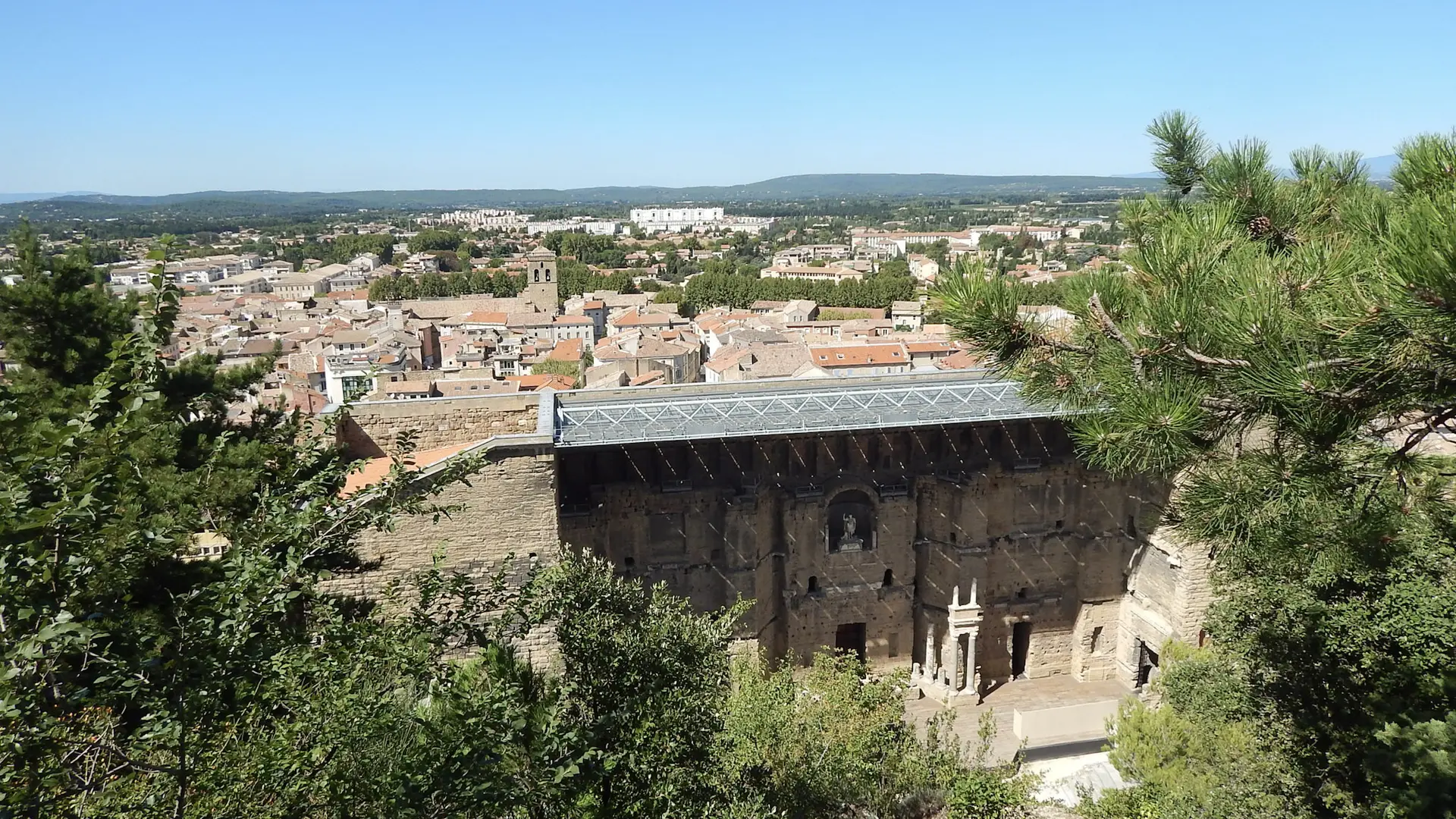 Vue depuis la Colline sur le Théâtre Antique