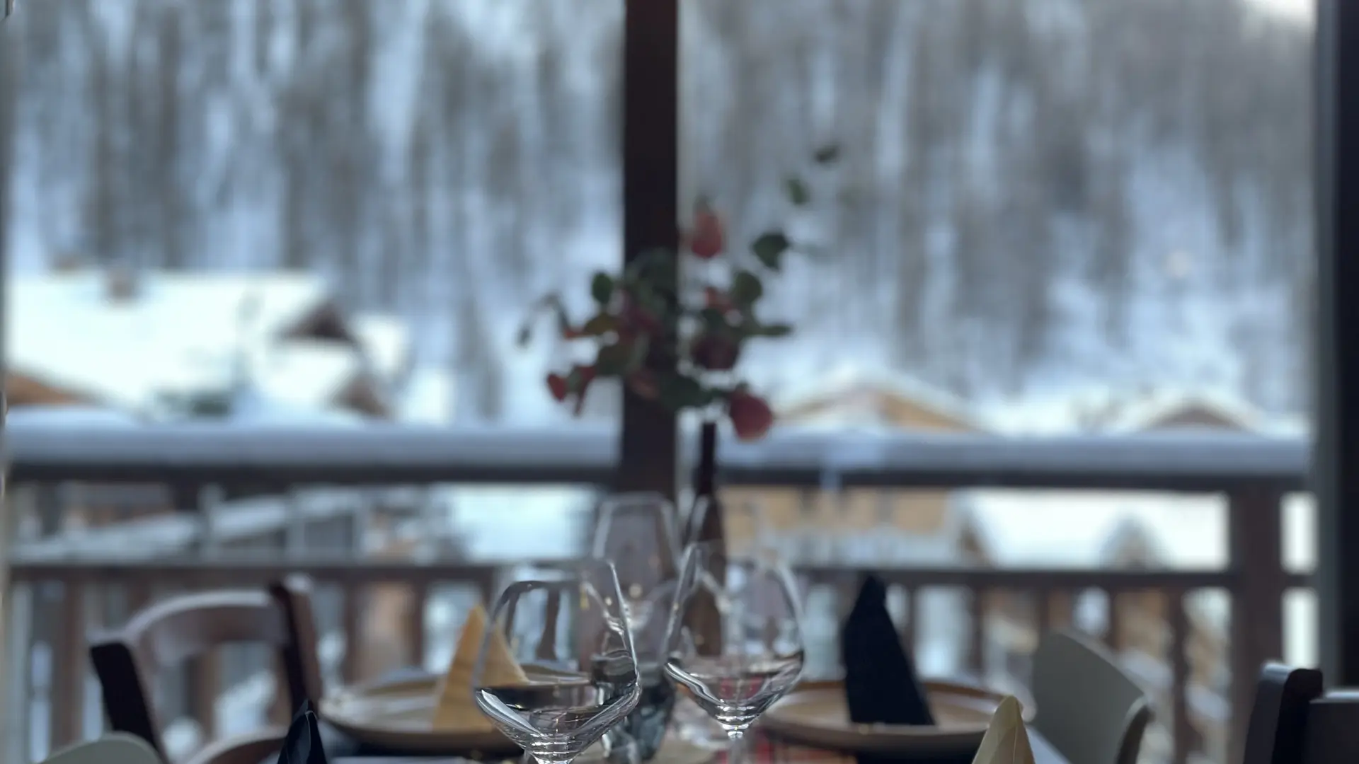 Salle intérieure - Restaurant Les Toits de Val d'isère - Hôte Victoria Lodge