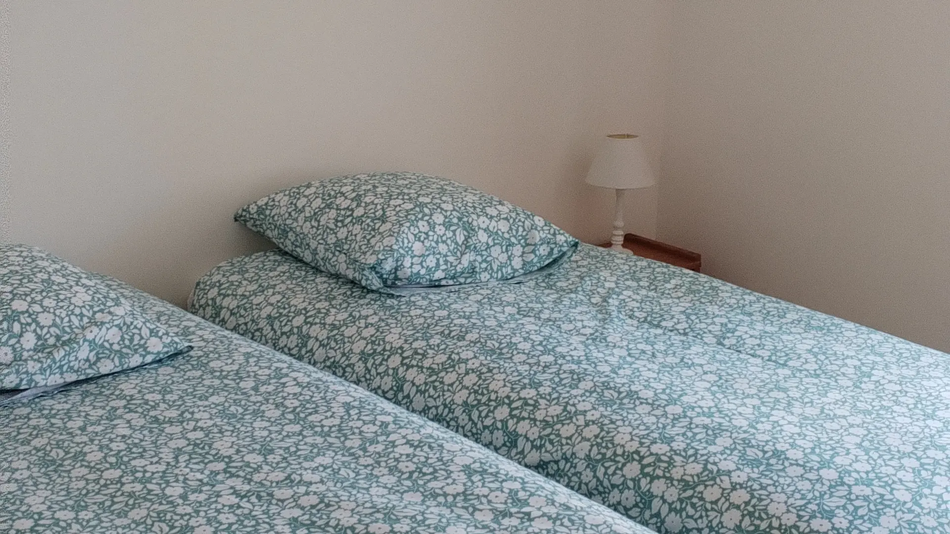 Habitación con 2 camas de 90 cm
