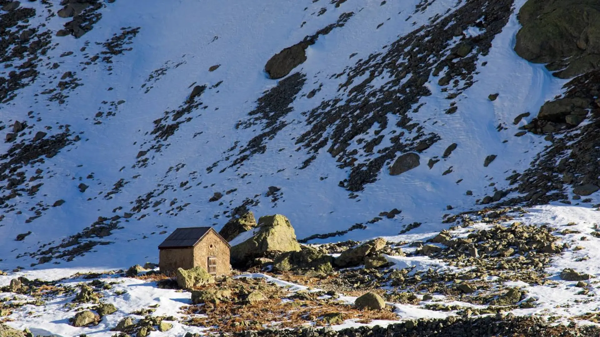 Refuge Tuckett à l'automne