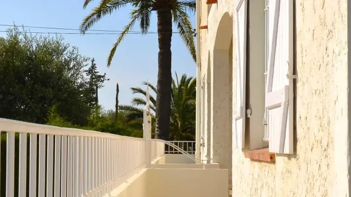 Villa 3 elephants Gîte n°2-Entrée-Nice-Gîtes de France des Alpes-Maritimes