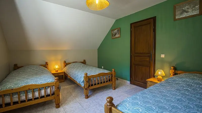 Gîte Les Cytises-3 Chambre 3 Lits simples-Saint-Étienne-de-Tinée-Gîtes de France des Alpes-Maritimes