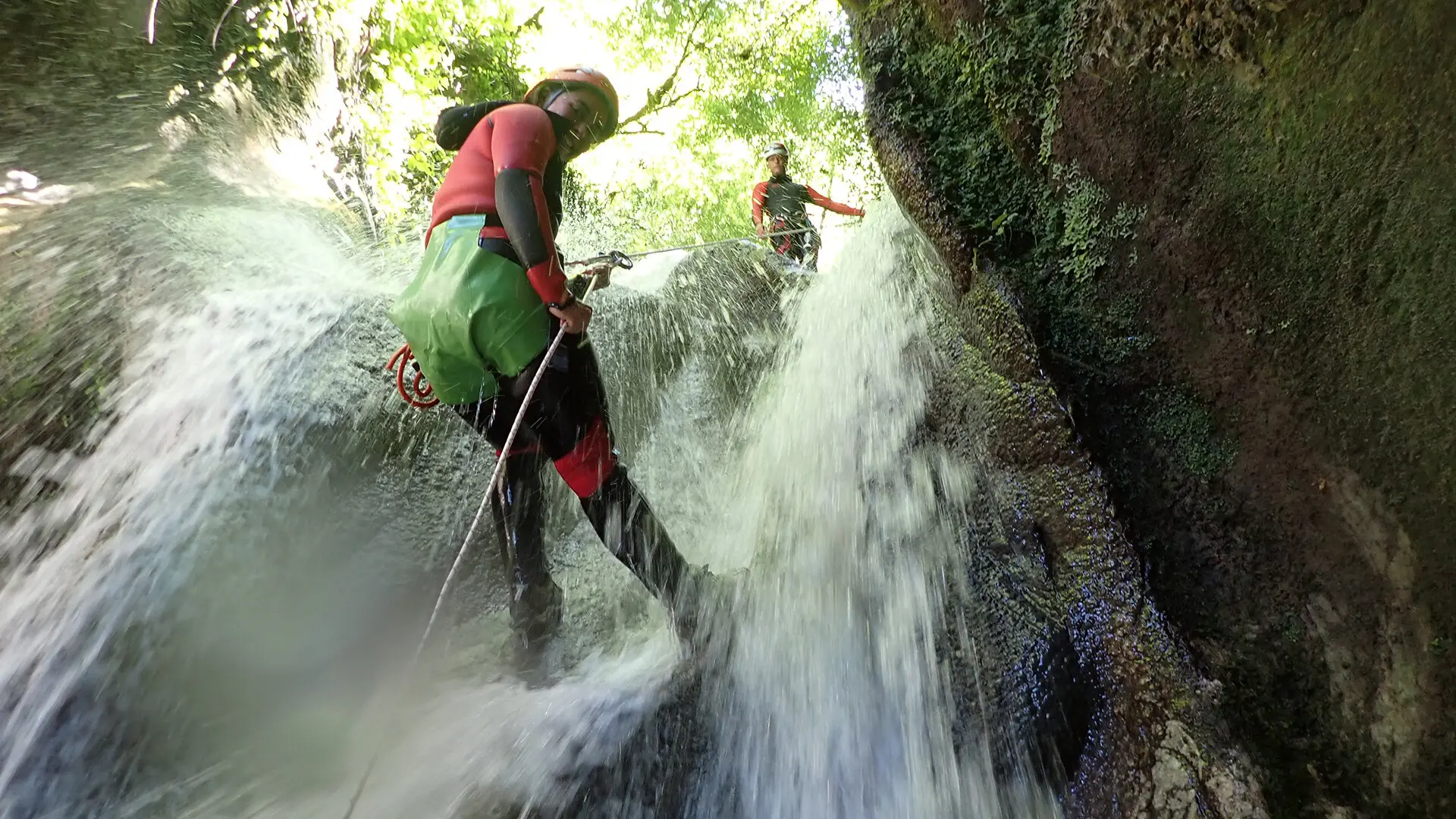 Canyoning en rappel au Grenant