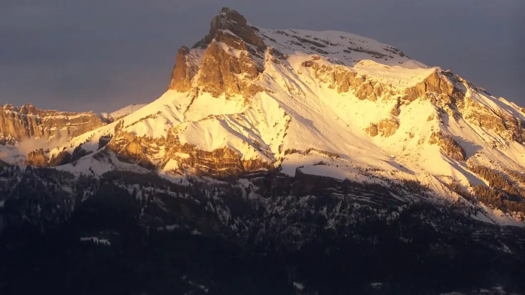 Les Aiguilles de Warens en fin de journée depuis le chalet