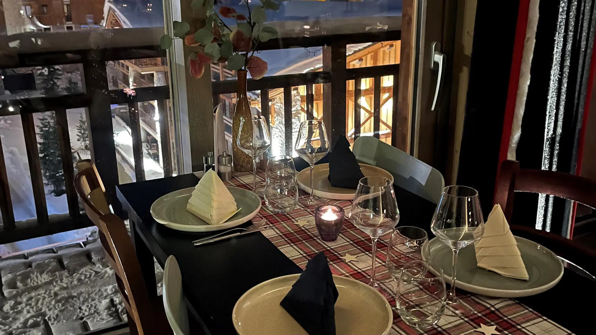 Dîner au restaurant Les Toits de Val d'isère - Hôtel Victoria Lodge