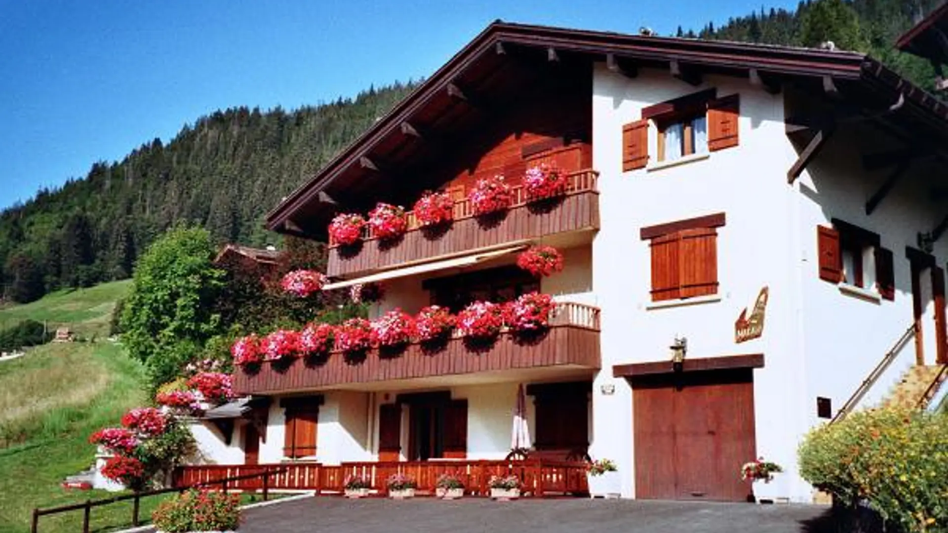 Extérieur résidence été/Outside summer residence-Makalu-Le Grand-Bornand