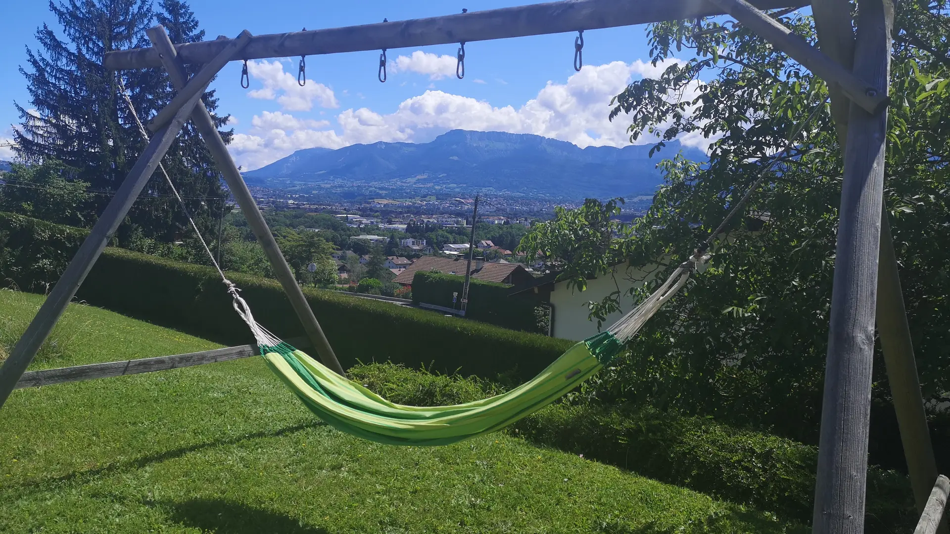 Hamac devant le studio