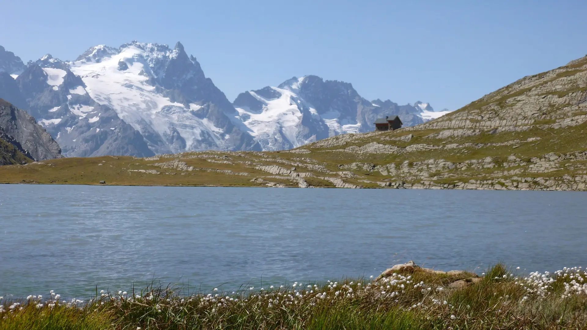 Lac du Goléon la Meije et le râteau