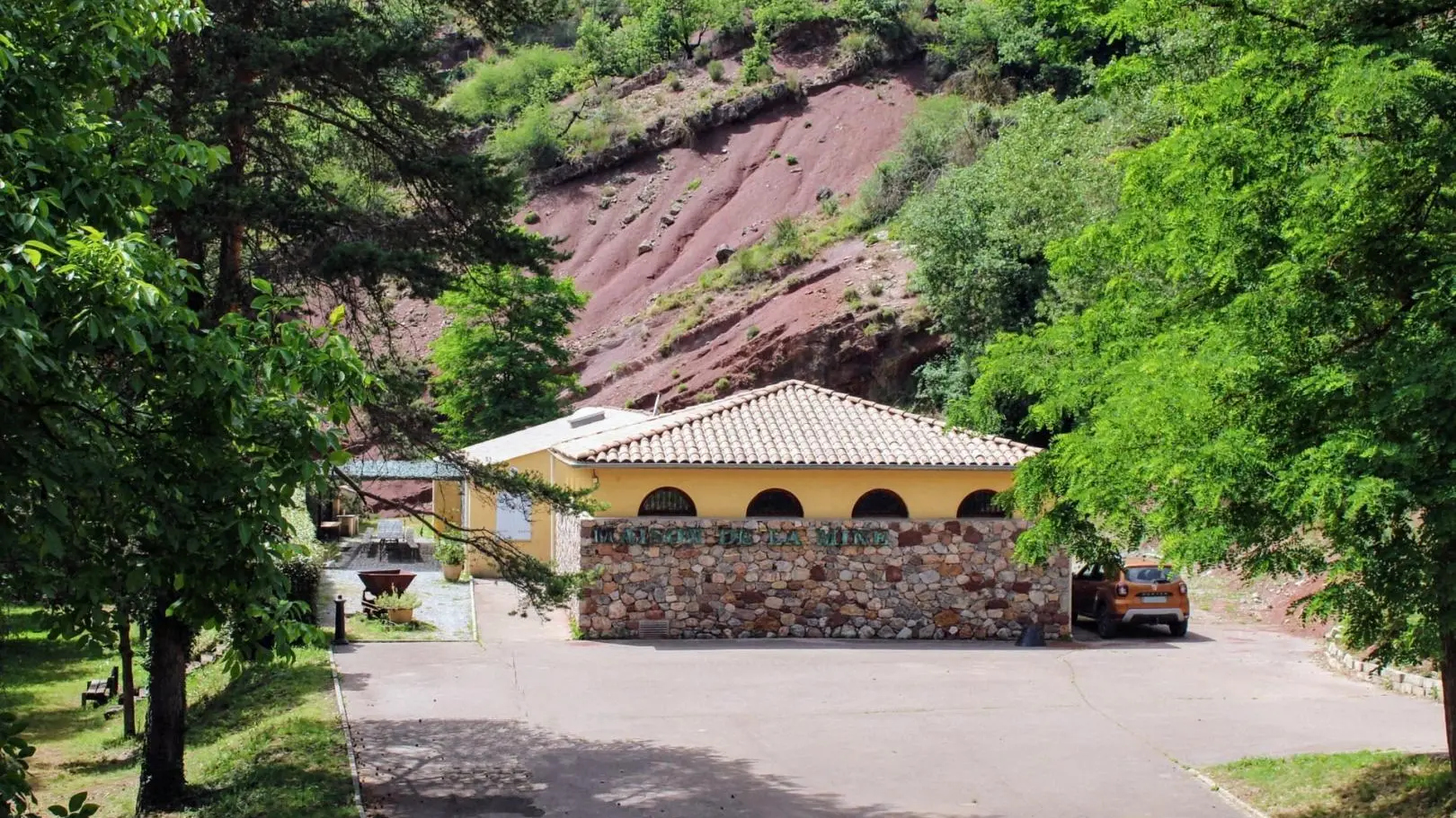 Gîte de Groupe de la Mine Léouvé La Croix sur Roudoule - Gîtes de France Apes-Maritimes