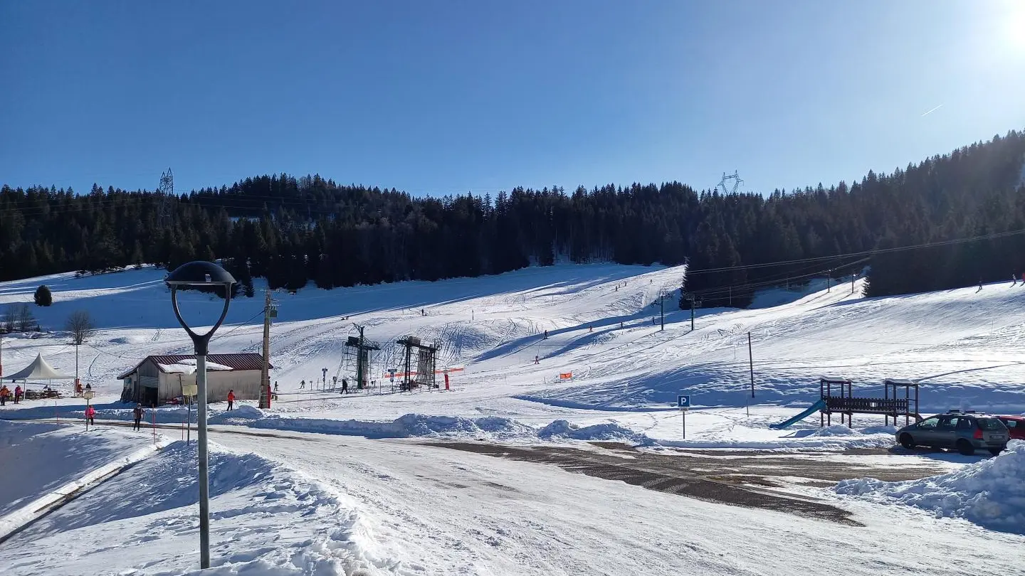 Station de skis  les moussieres