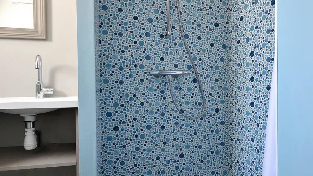 Douche à l'italienne