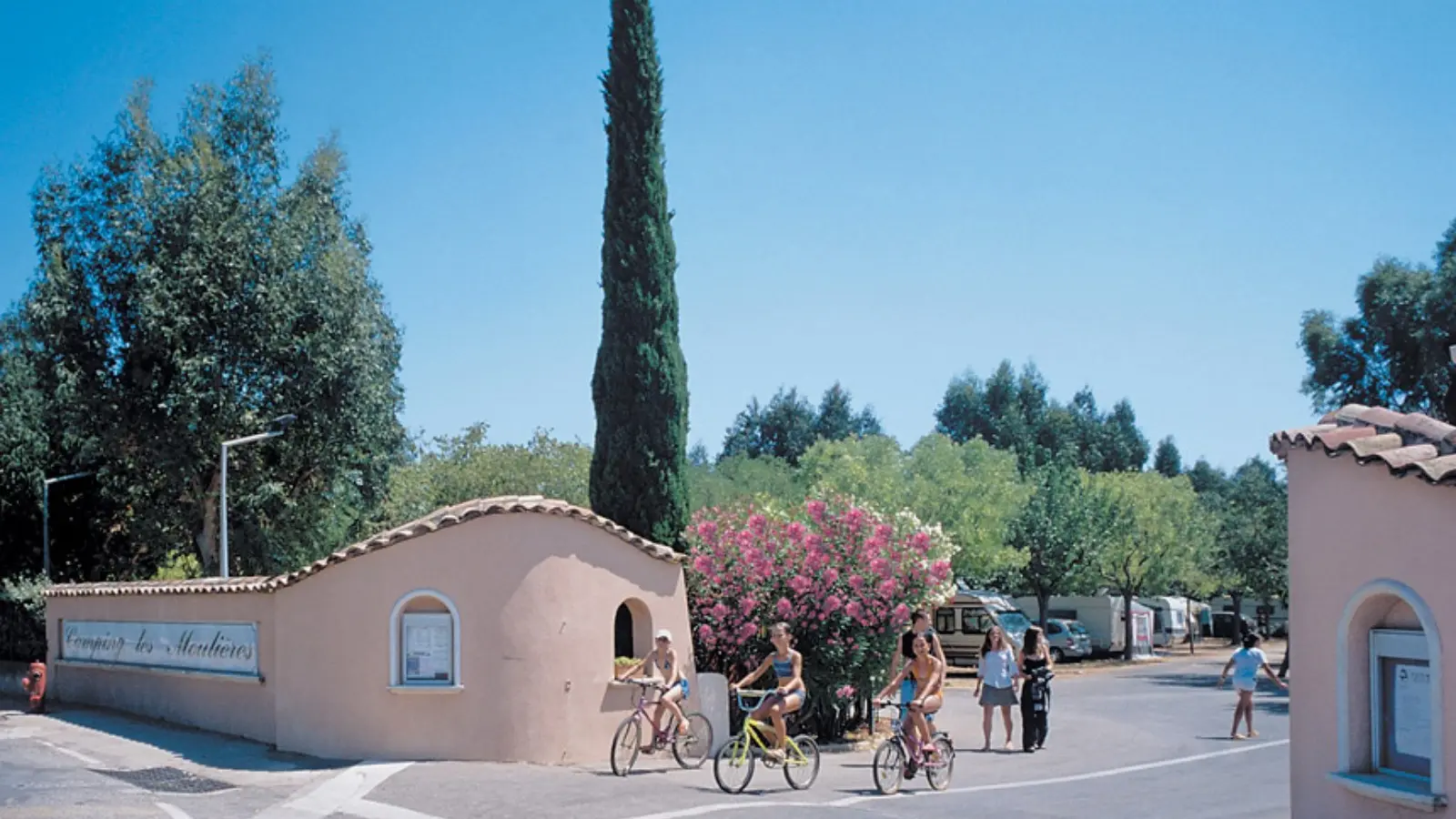 Entrance to Camping les Moulières