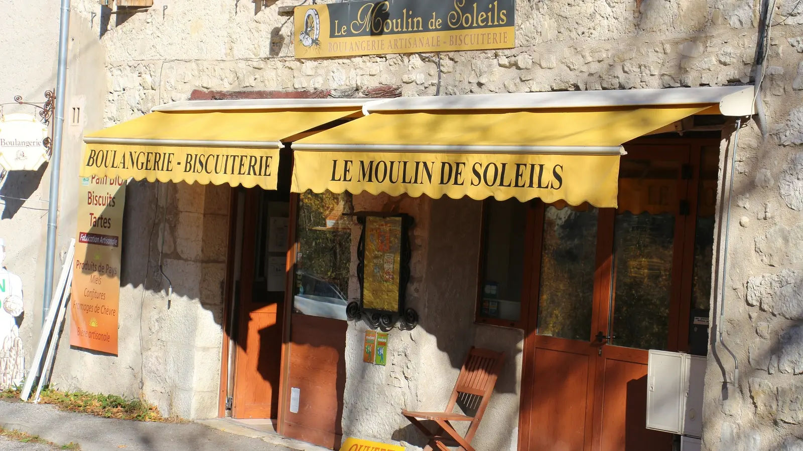 Entrée de la boulangerie