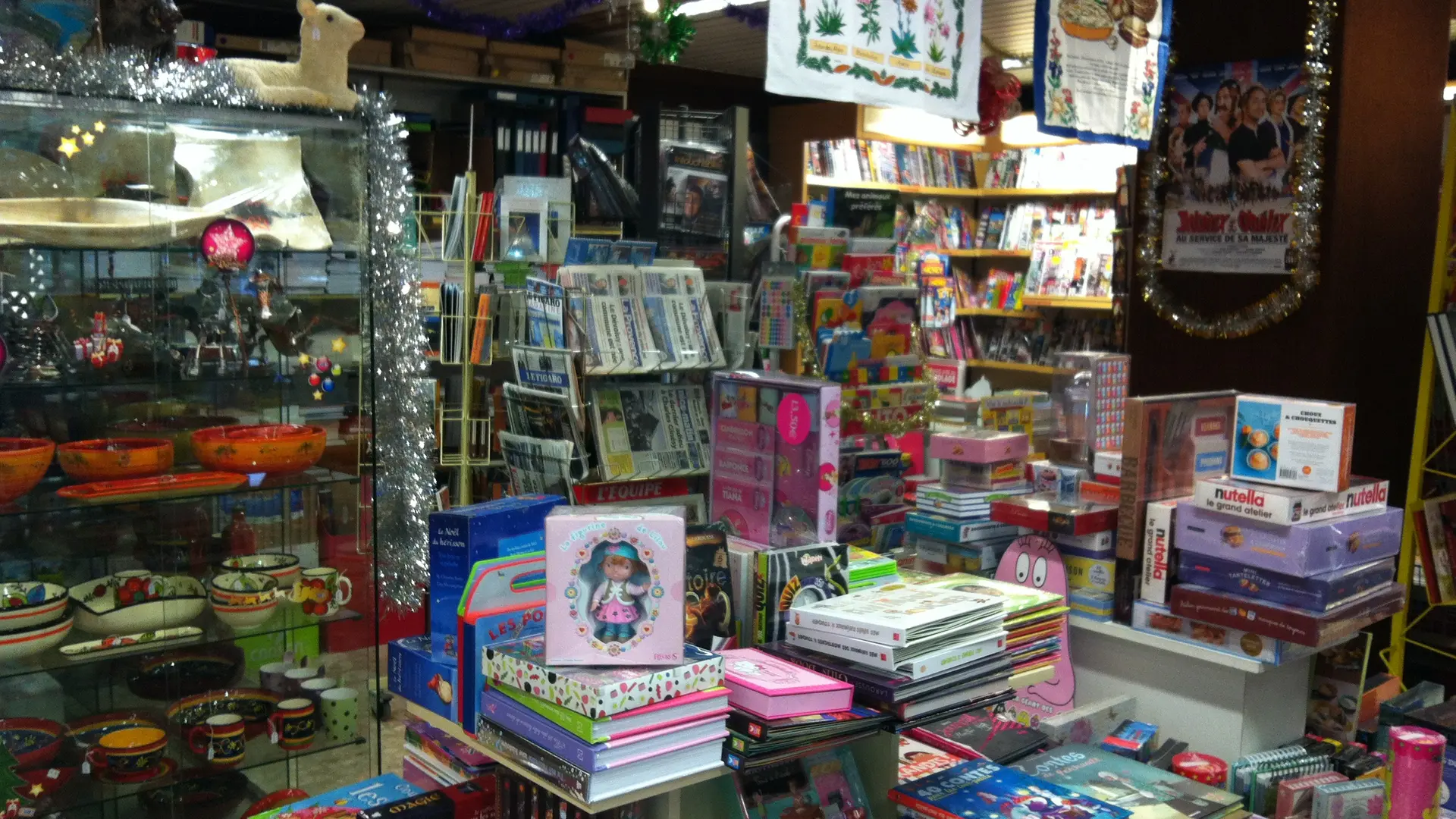 Espaces librairie/jouets
