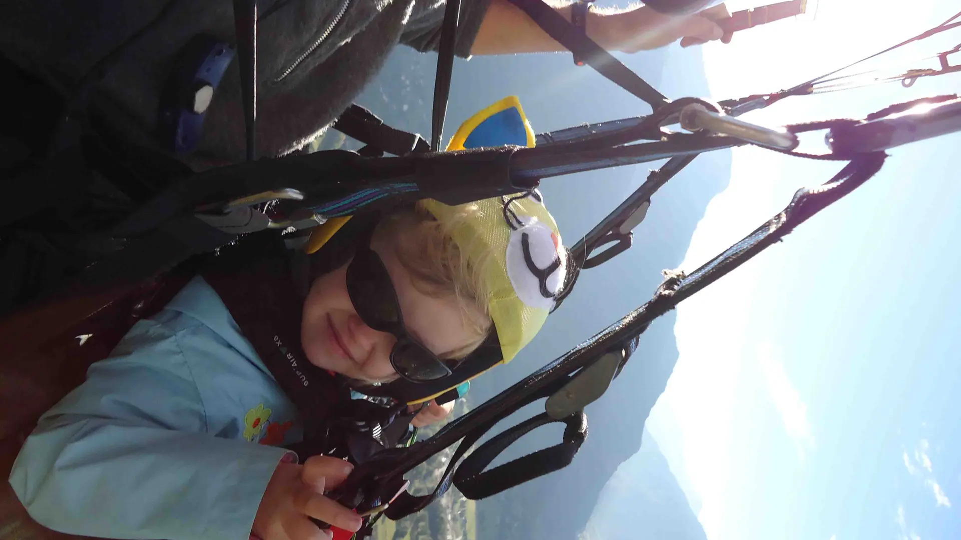 Baptème de l'air enfant parapente @LaToussuire