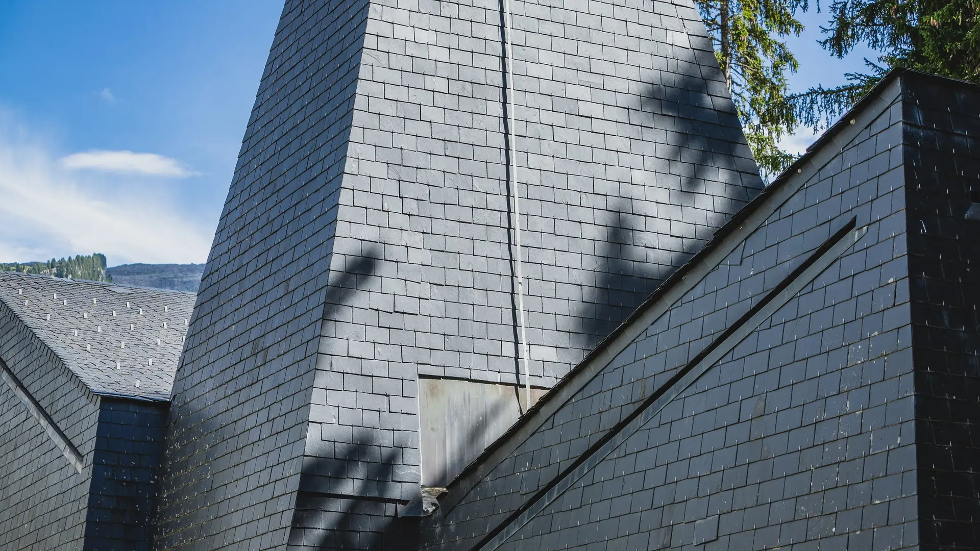 Gros plan sur les détails de la Chapelle
