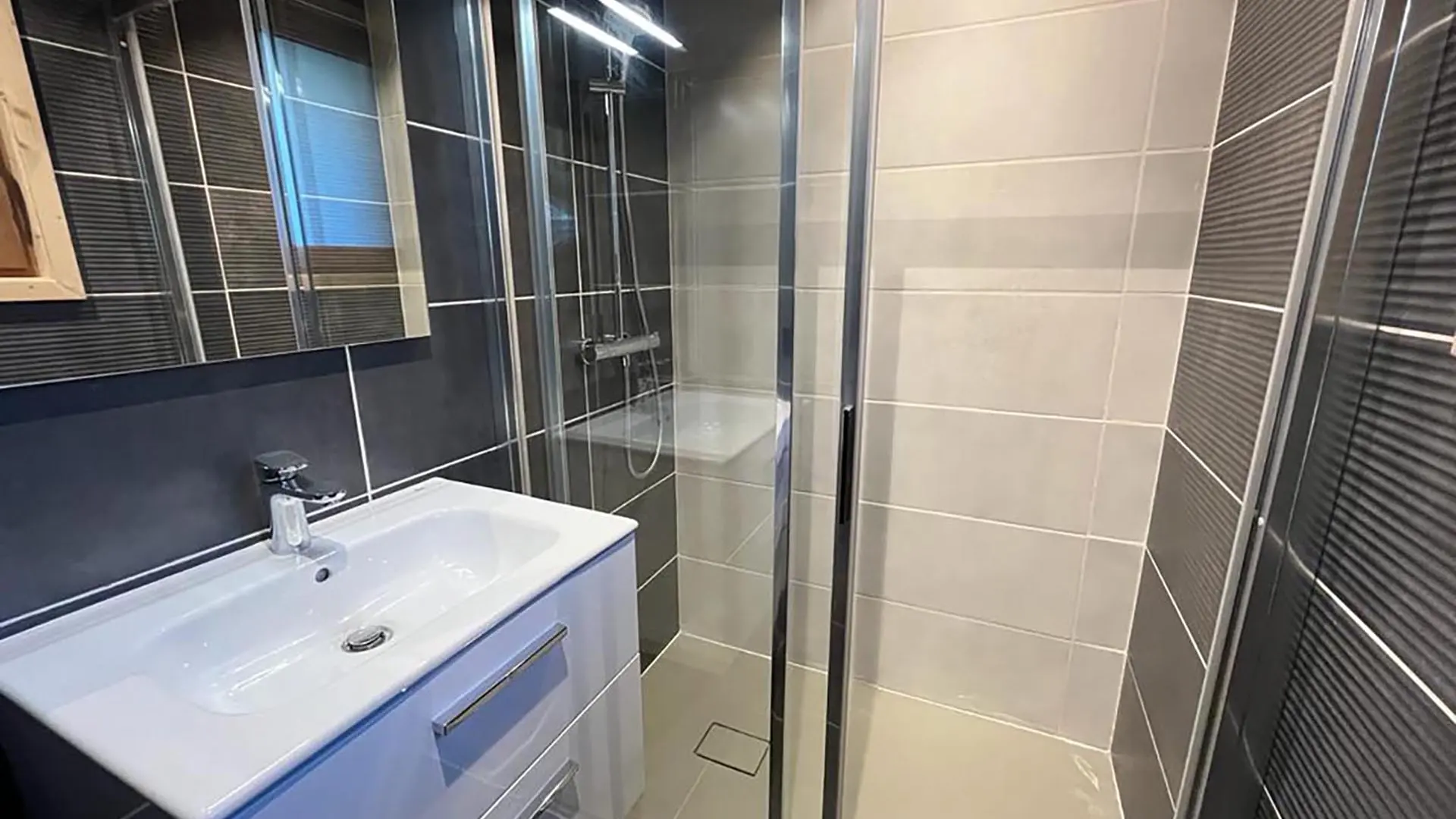 La Korniche - Salle de Bains - Douche