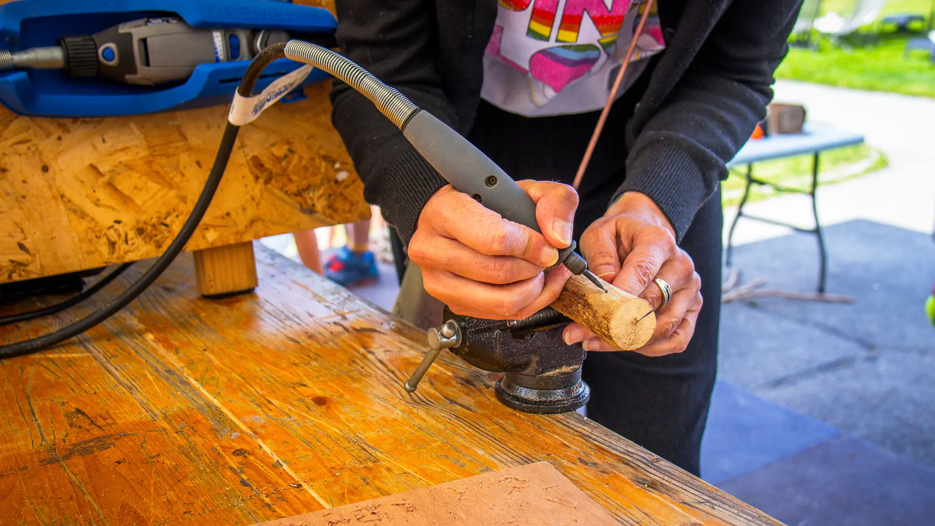 Engraving on a corkscrew