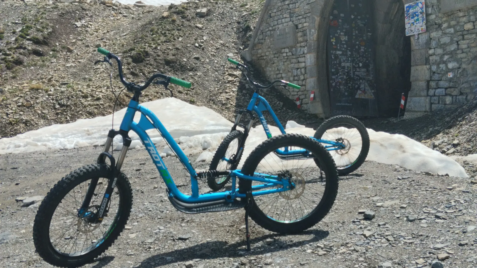 Chastan Sport - Randonnée trottinette Tout Terrain et location Fat Bike à assistance électrique_Crévoux