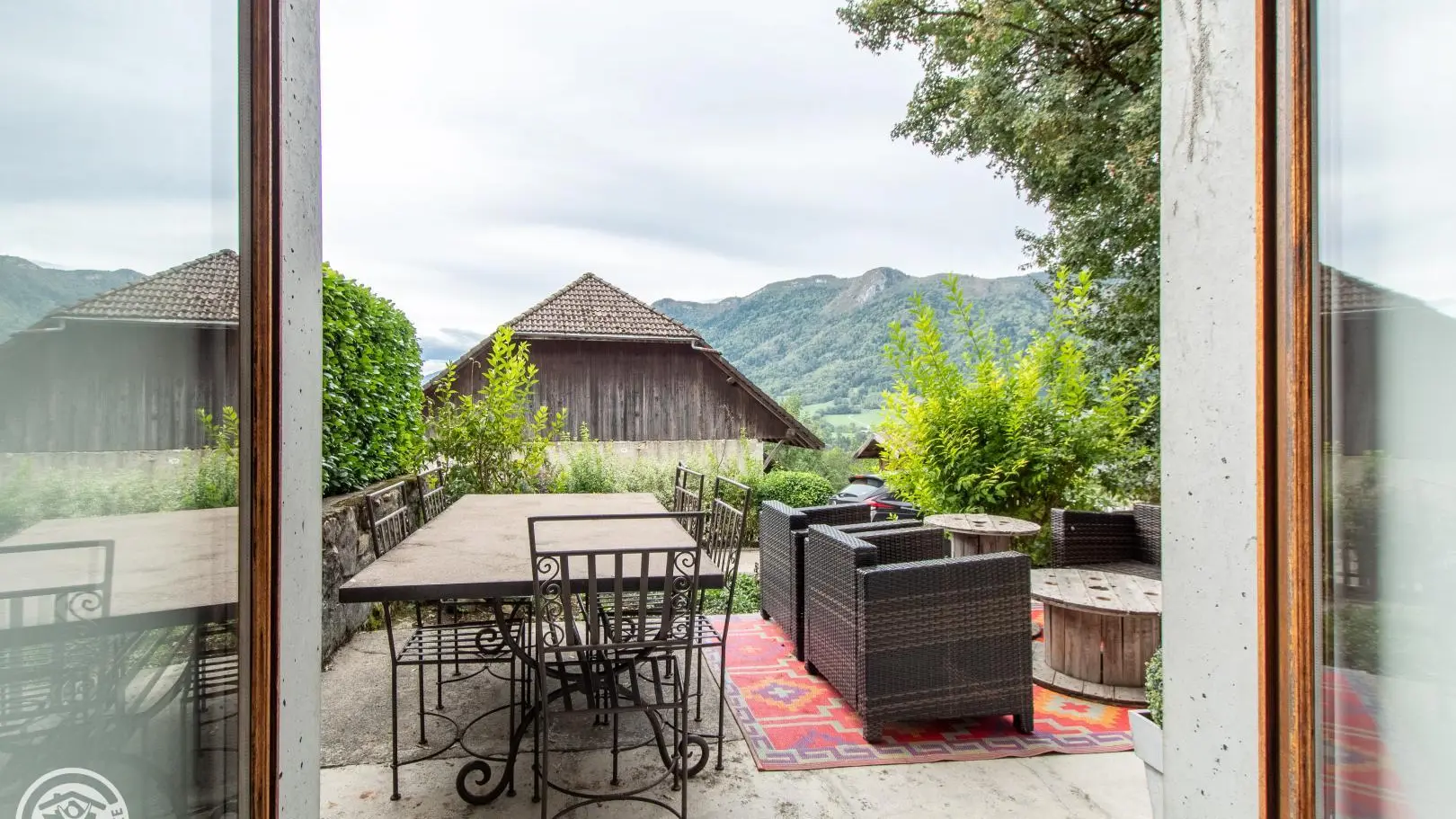 Accès balcon depuis la cuisine