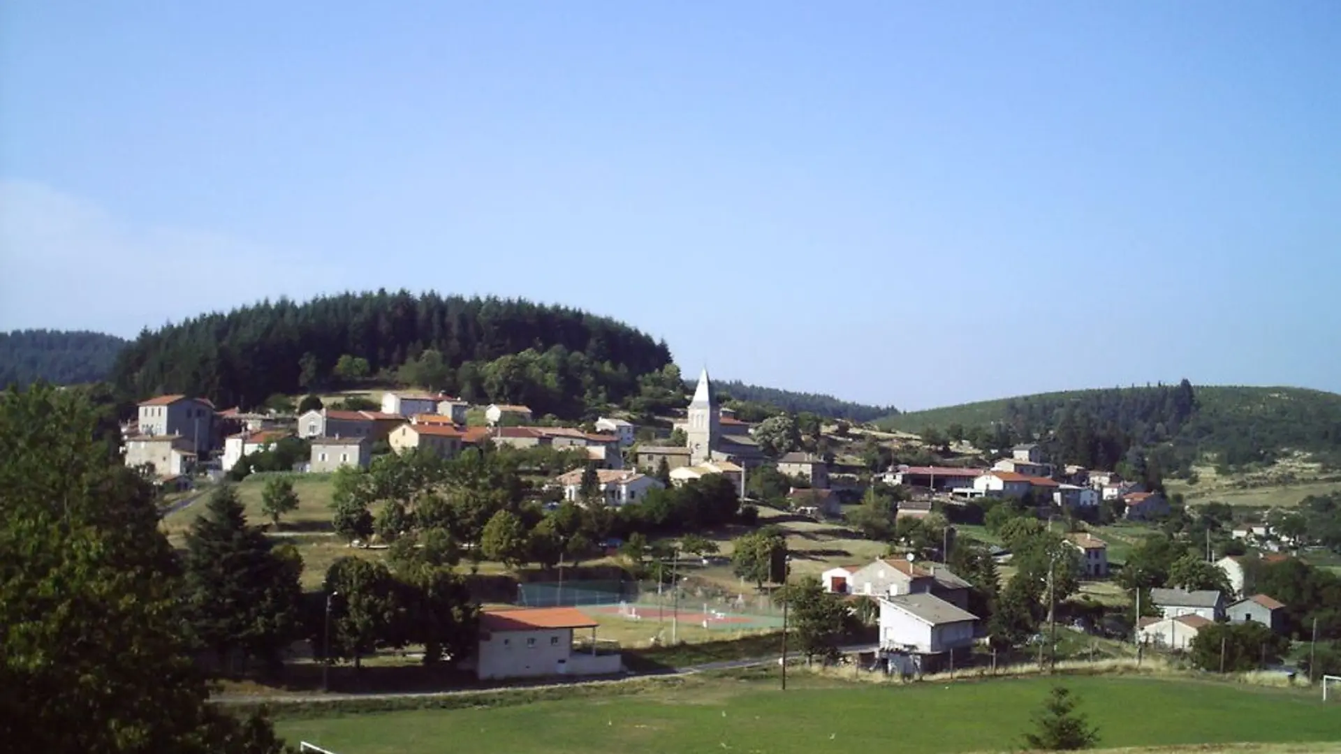 Village de St Julien-Labrousse
