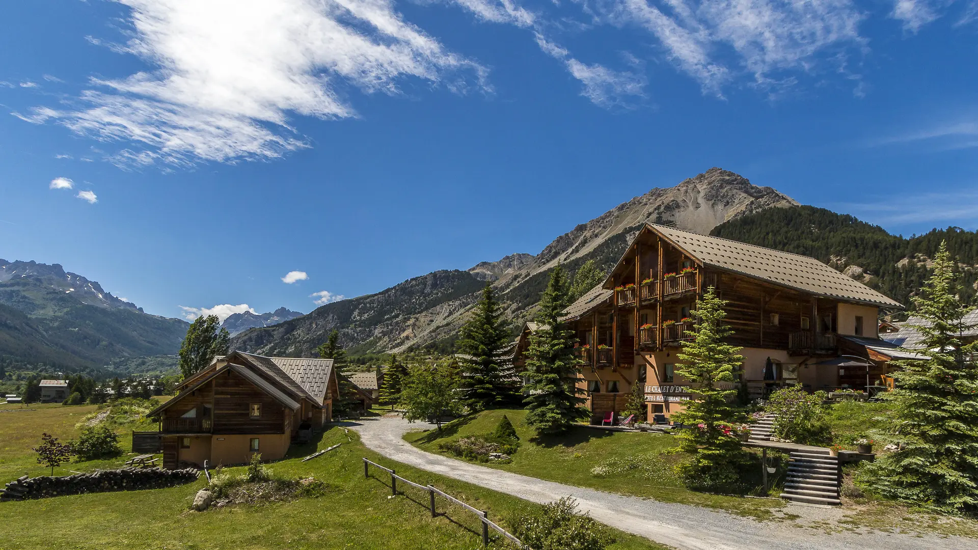 dormir vacances été névache