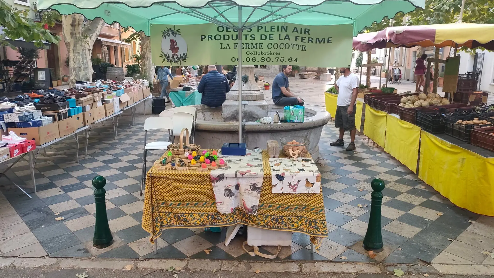 Les agriculteurs sur le marché de Collobrières