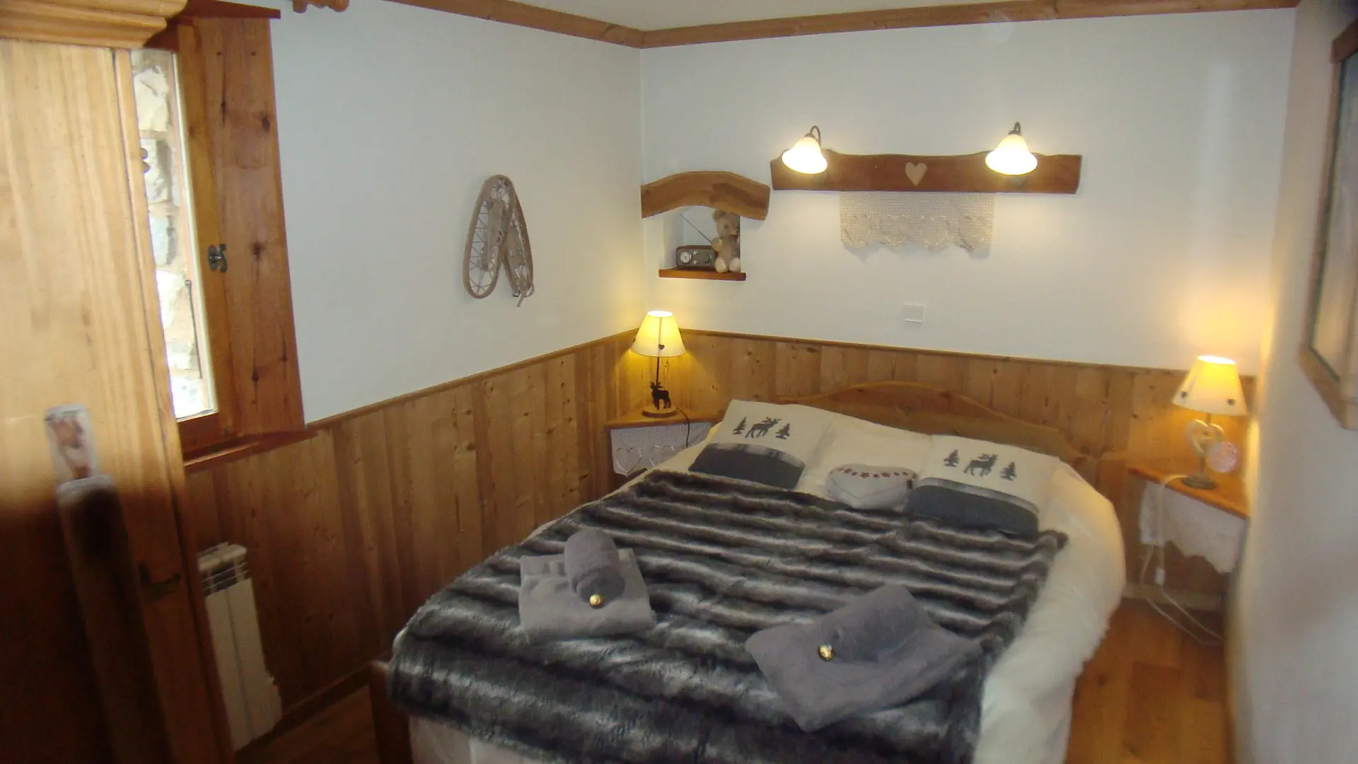 Appart 1 - Chambre parentale - Chalet Avalin_Val d'Isère