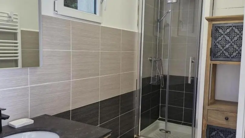 Salle d'eau - Petite Maison d'Amis - La Gaude - Gîtes de France Alpes-Maritimes