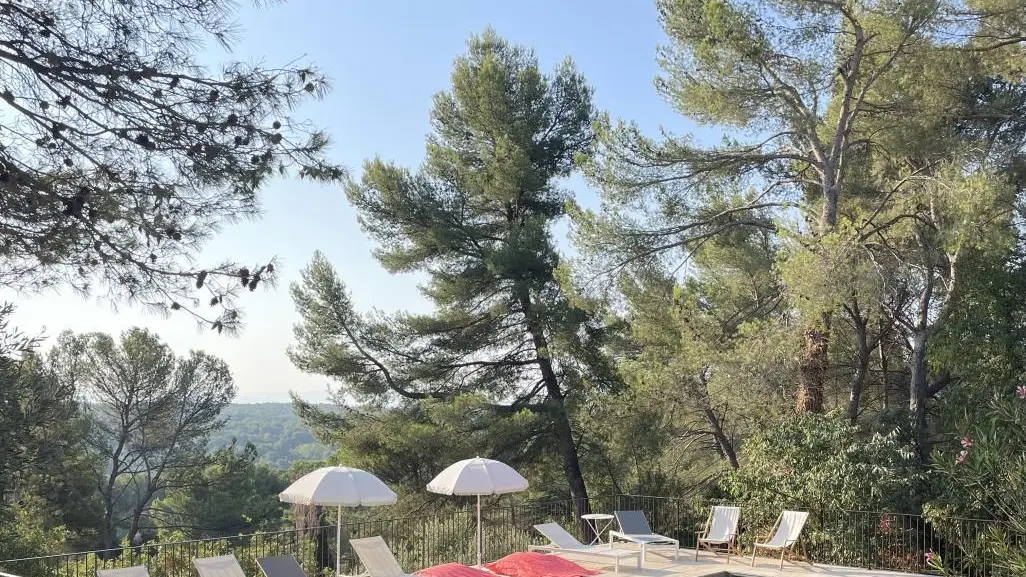 accès partagé à la piscine, entre 9h et 19h