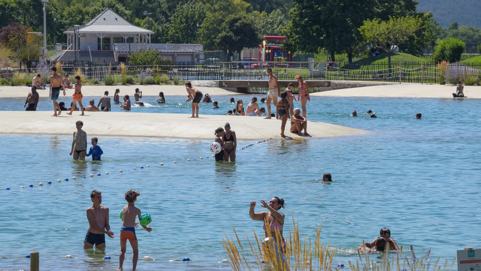 Lac des Ferréols