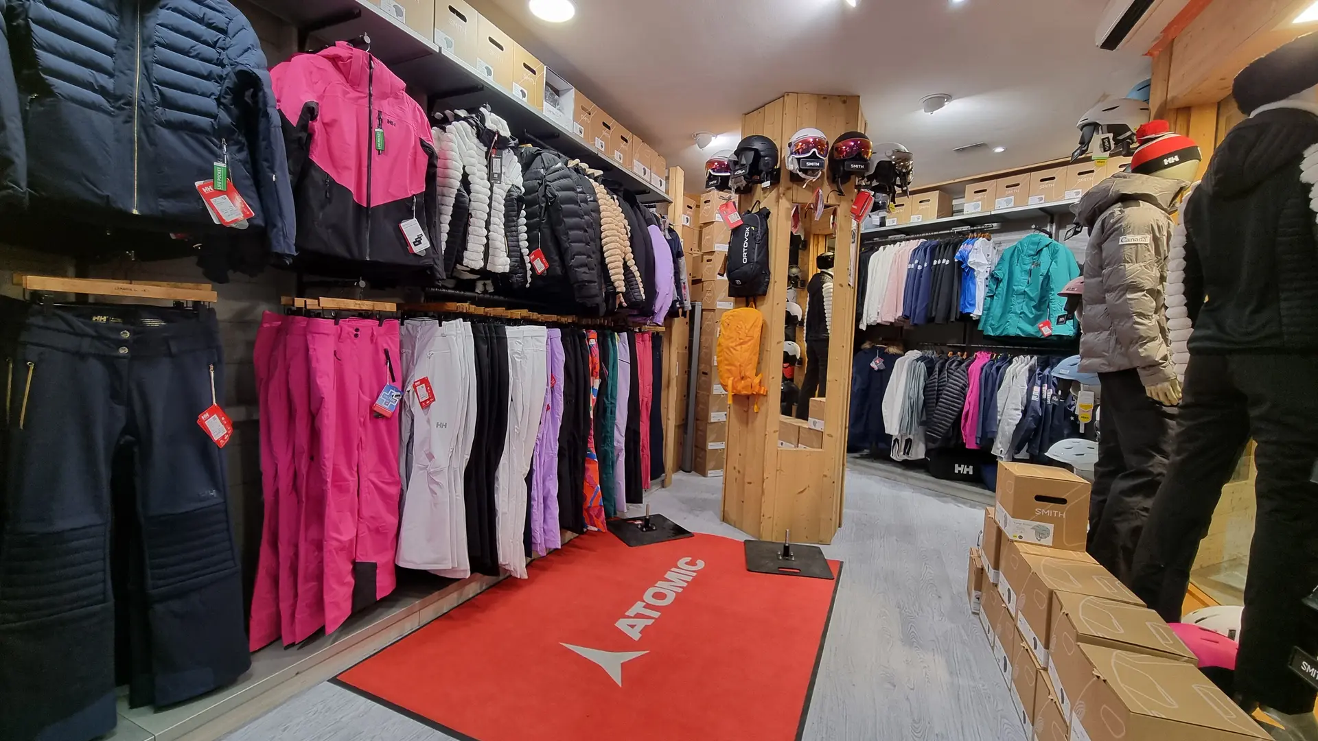 Interieur-AB Skishop - Skimium_Val d'Isère