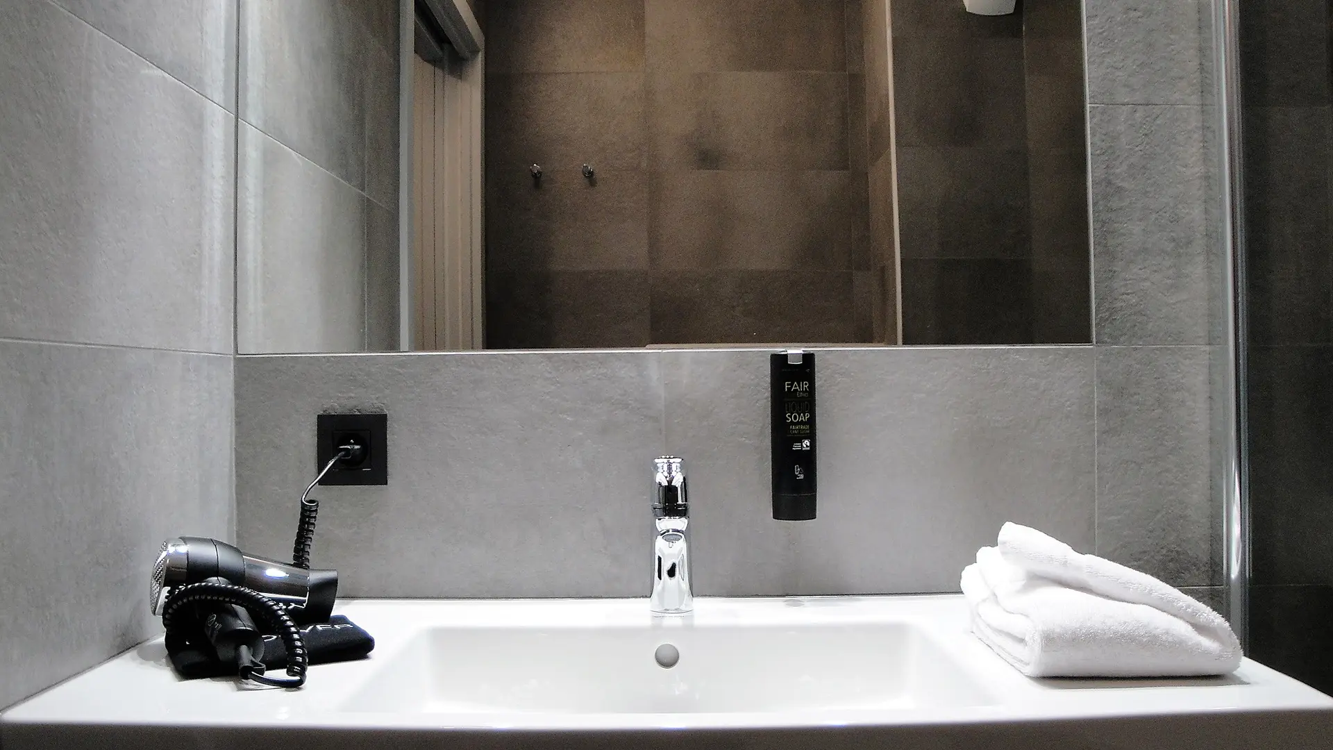 hotel du bois les houches salle de bain 2