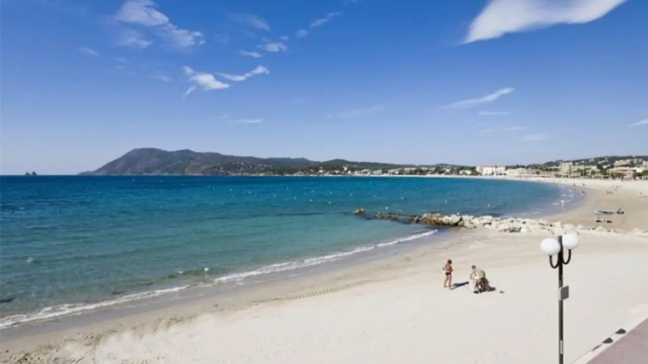 Plage des Sablettes