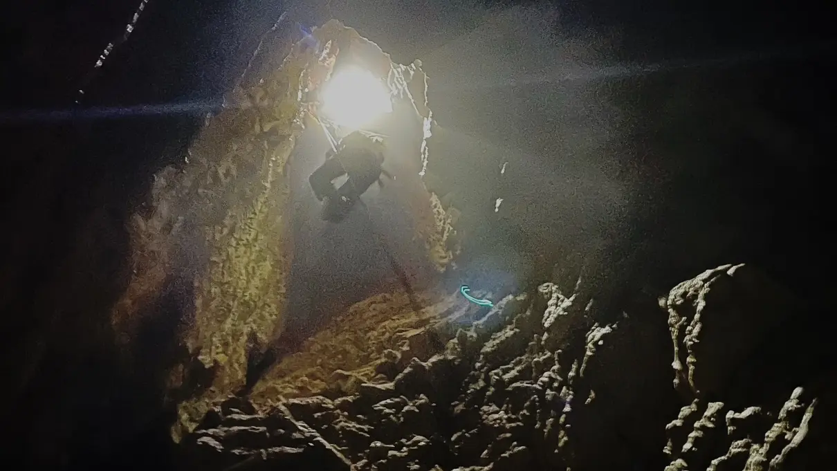 Grande course  - Spéléologie au chourum du Camarguier - Dévoluy avec Ecrins Spéléo Canyon