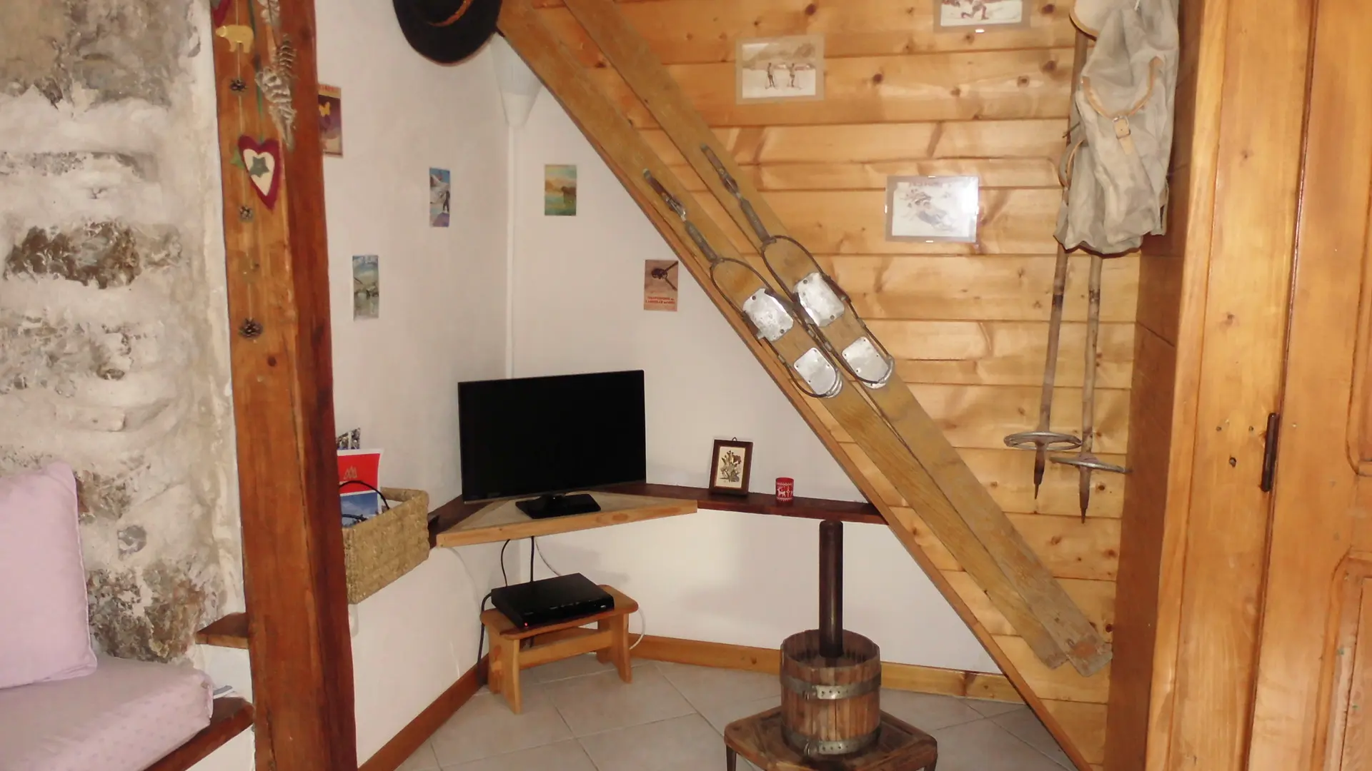 Coin Télévision_Le Pressoir_Serraval_Thônes_Haute-Savoie