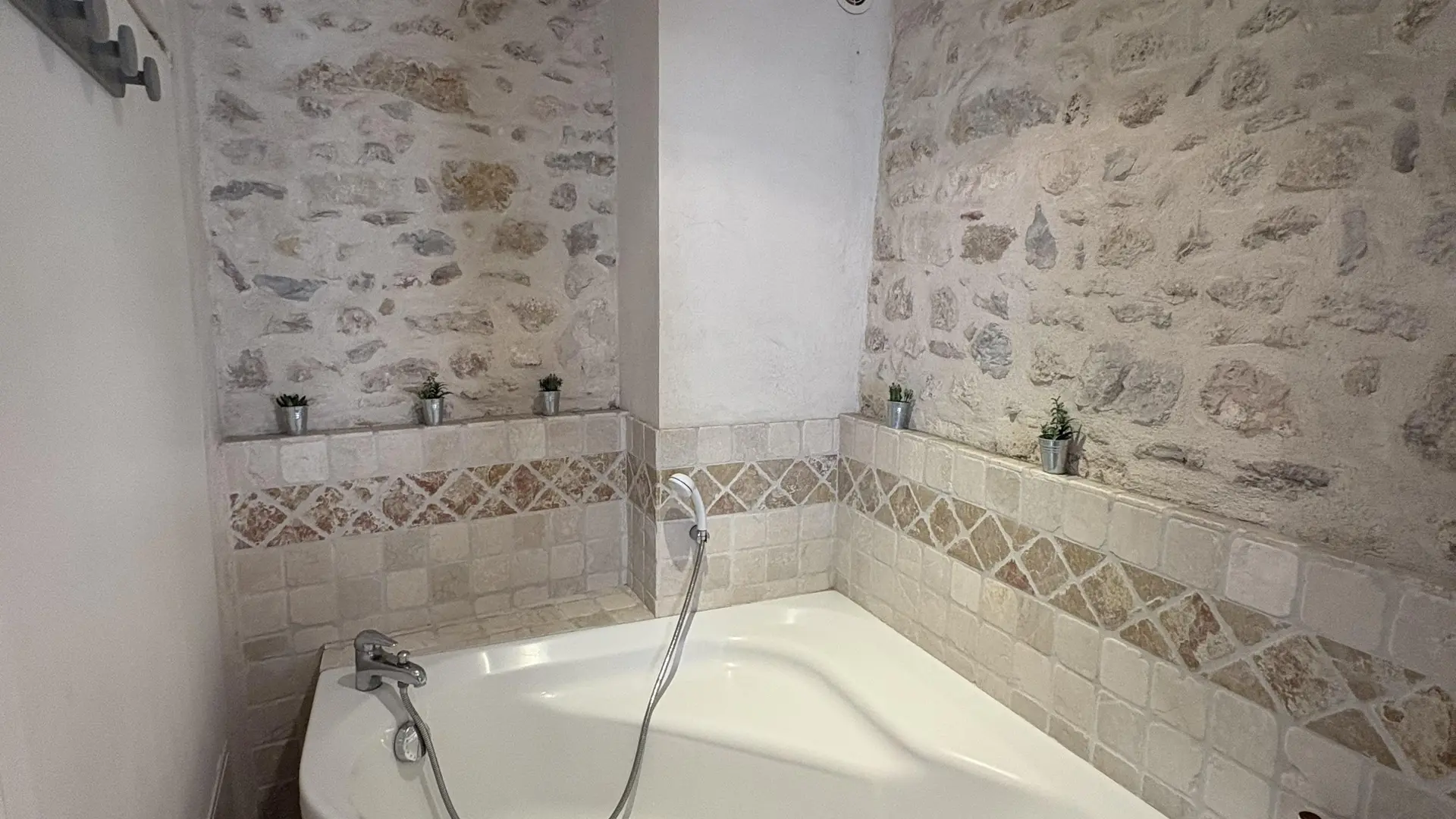 Salle de bain 1