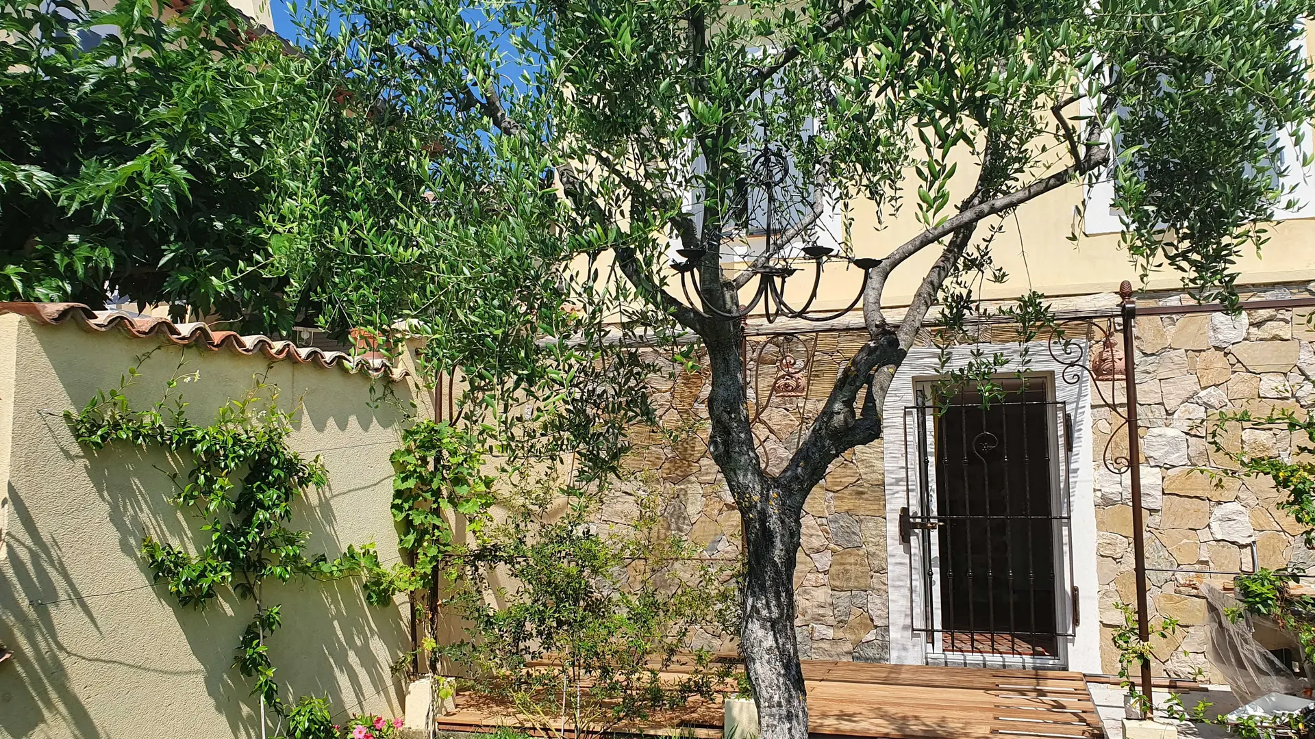 Gîte Olidom-Entrée-Saint Jeannet-Gîtes de France Alpes-Maritimes