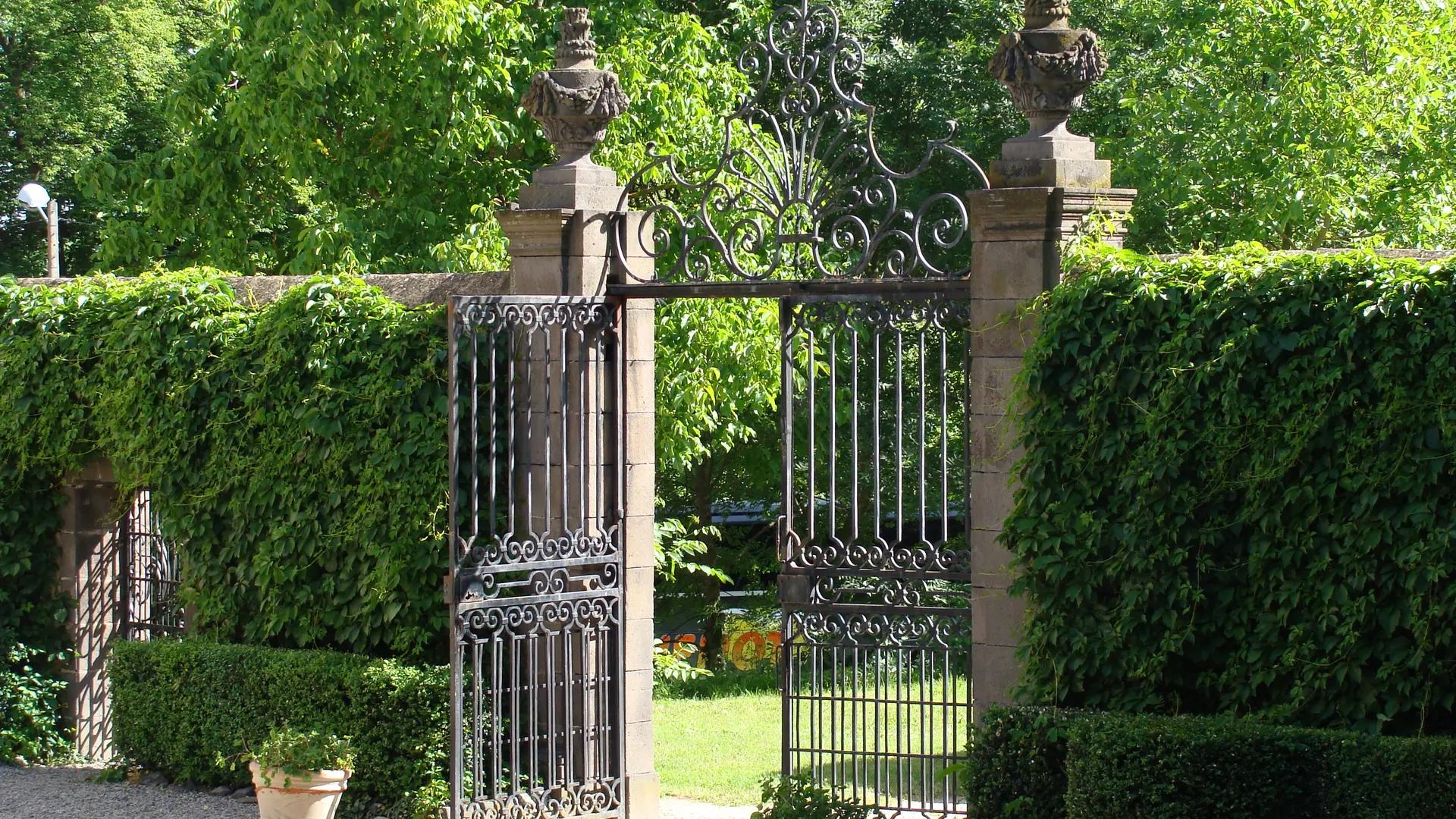 Château - Portabéraud - Mozac