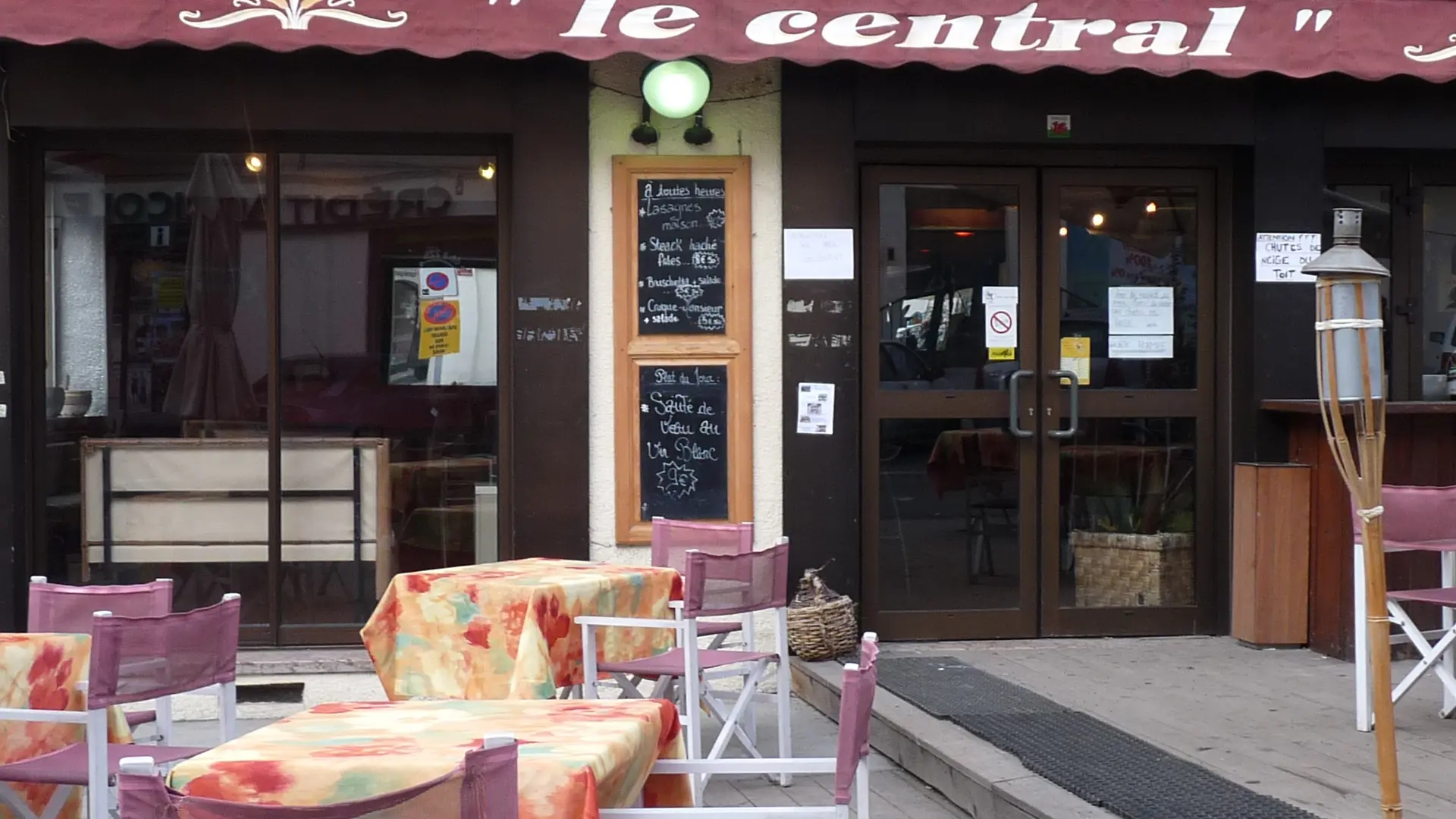 Le Central