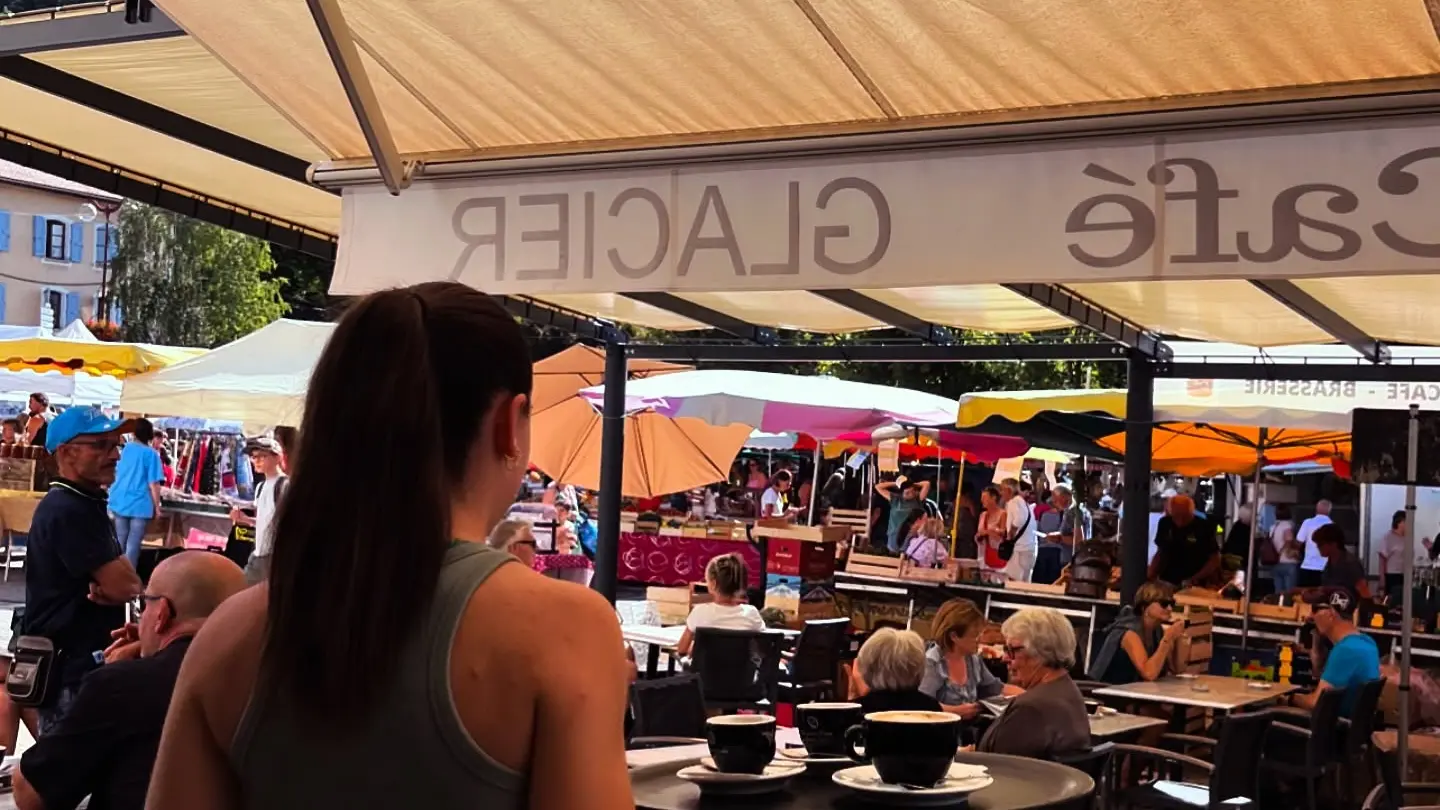 Le Séréna Café - Brasserie_Seyne