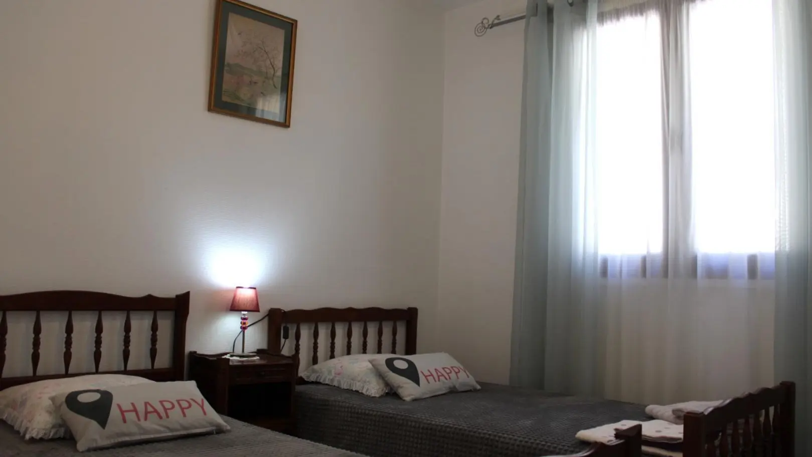 La Dominante-Chambre 3/Lits simple 90x190-Blausasc-Gîtes de France des Alpes-Maritimes