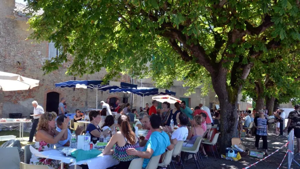 Café des marronniers Sérignac