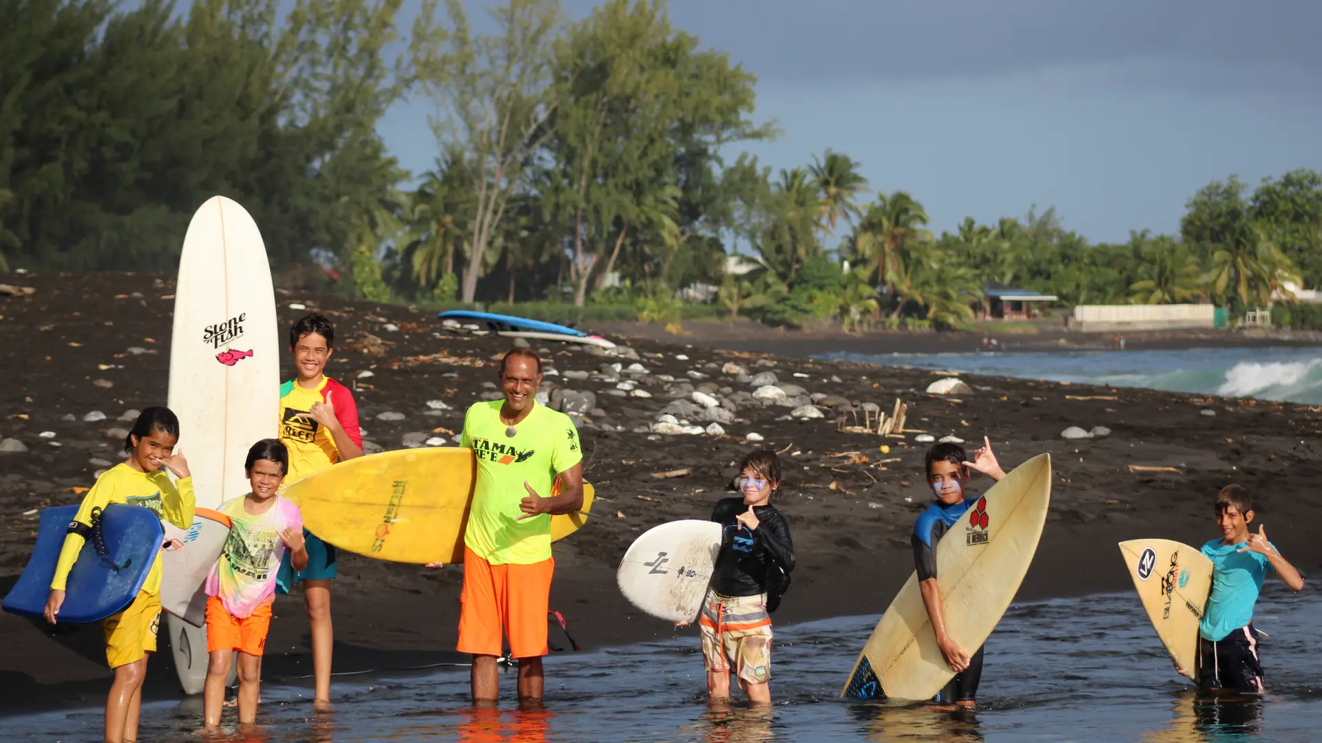 Surf à Taharu'u