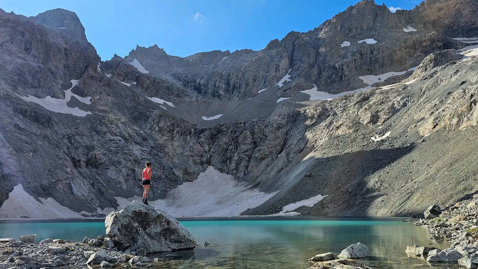 Refuge et lac du Pavé