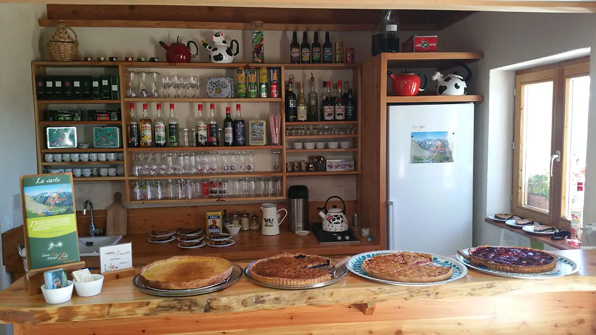 Salle à manger dans un Refuge Furfande Arvieux Queyras